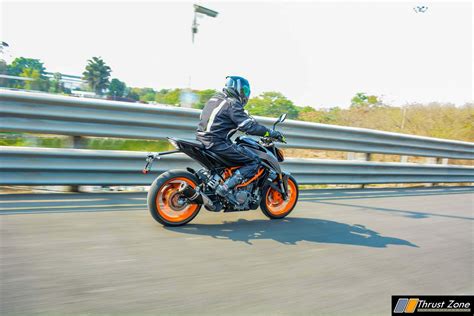 2020-KTM-Duke-390-BS6-Review (10) - Thrust Zone