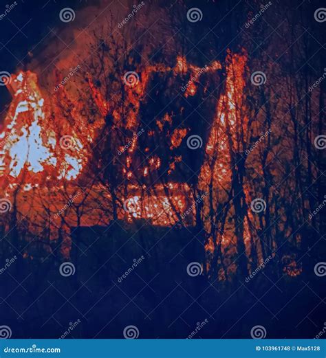 Burning House in the Still of Night Stock Photo - Image of flammable, crisis: 103961748