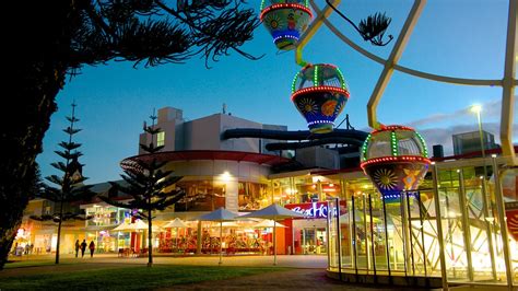 The Beachhouse in Glenelg, South Australia | Expedia