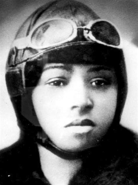 Famous Female Aviators | List of Top Female Aviators