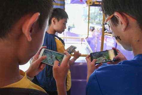 Kids can only play games for 90 minutes a day in China - Tencent and NetEase proactively ...