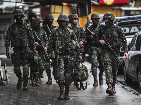 "Chego o comboio do terror" | Infantaria do exército, Comandos exercito ...