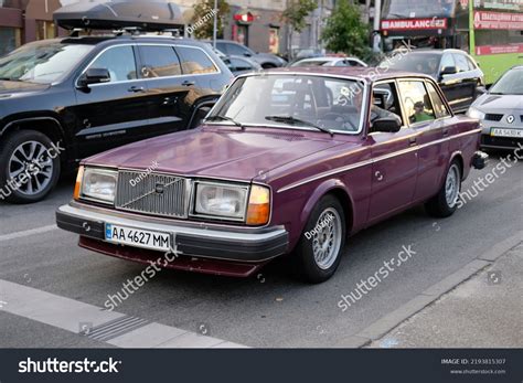 2,535 Old Volvo Vehicle Images, Stock Photos & Vectors | Shutterstock