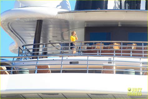 See Leonardo DiCaprio's Insane Luxury Yacht He Rented for World Cup ...