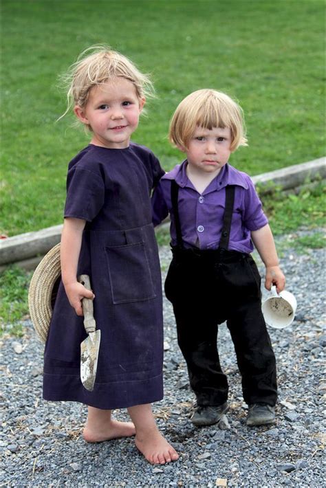 Pin by Susan Smith on country life •• | Amish culture, Plain people, Beautiful children