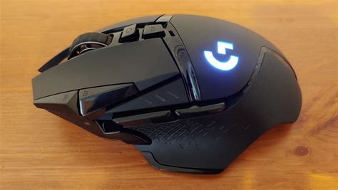 Logitech G502 Lightspeed review: The iconic mouse meets Logitech's wireless Powerplay tech | PCWorld