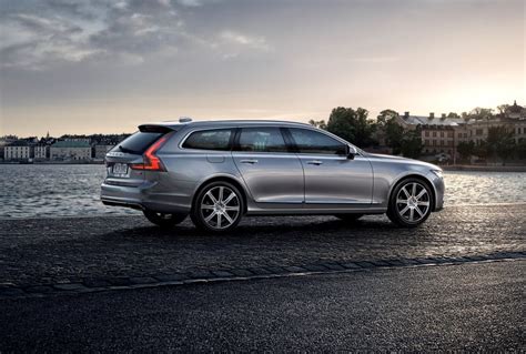 Weight Volvo V90 D3 150 hp 8-speed automatic AWD - Autotijd.be