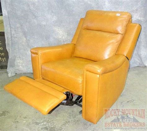 Like new Member's Mark Livingston "Saddle Brown" Leather Reclining ...