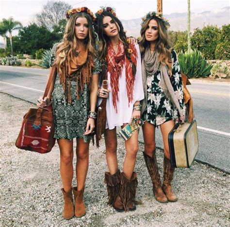 7 Inpirasi Style Ala Hippie Ini Bikin Kece dengan Cara Santai