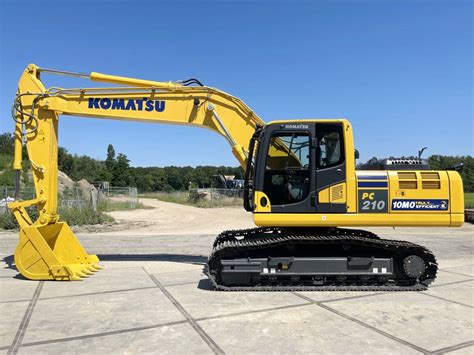 Komatsu PC210-10M0 Kettenbagger | Boss Machinery