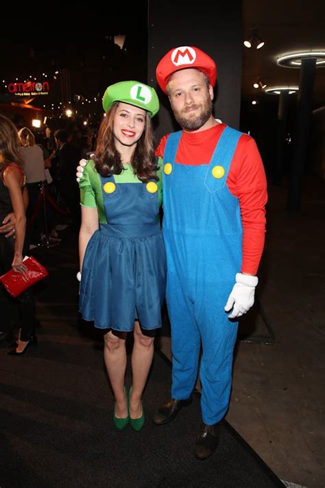 13 Last-Minute Halloween Costumes For Couples