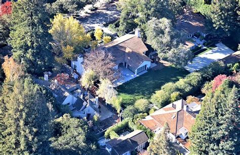 Mark Zuckerberg buys up all the properties around his house.