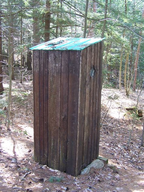 Oxbow Pond Outhouse | andyarthur.org/photos/pharaoh/oxbowpon… | Andy Arthur | Flickr