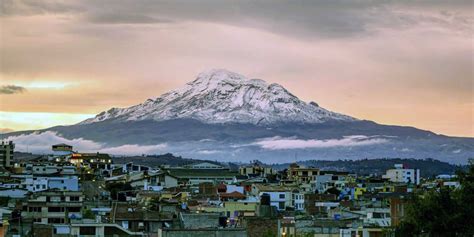 Chimborazo volcano, Ecuador - Mountain Guide. Facts - PlanetAndes