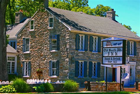 Old Mountain Inn Photograph by Andy Lawless - Pixels