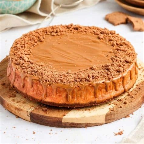 Speculoos Cheesecake (Baked Biscoff Cheesecake) - A Baking Journey