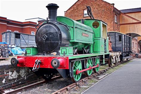 2047 | Manning Wardle 0-6-0ST 2047 on show at Kidderminster | Flickr