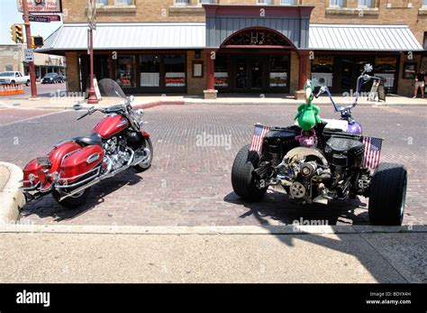 Harley-Davidson motorcycle and motor tricycle, Fort Worth, Texas Stock Photo - Alamy