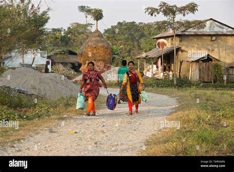 Tharu village chitwan nepal hi-res stock photography and images - Alamy