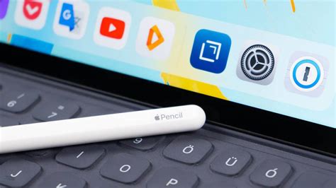 Apple Prepping iPad Keyboard With TrackPad For Release Later in 2020