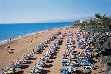 The Main Beach in Puerto Del Carmen Lanzarote Spain | Puerto del carmen ...