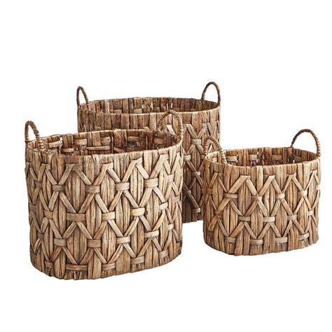 Water Hyacinth Baskets in 2020 | Water hyacinth, Basket decoration, Basket