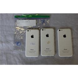 LOT OF 3 APPLE IPHONE 5C, WHITE, BUYER BEWARE, ITEMS MAY BE FOR PARTS ...