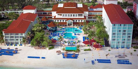 Breezes Bahamas Resort & Spa | Travelzoo