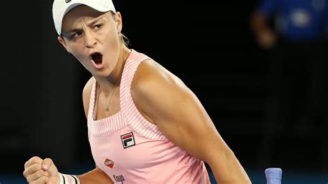 Australian Open 2019 results: Ash Barty injury fears, hip problem ...