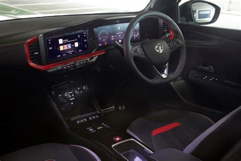 Interior design and technology – Vauxhall Mokka - Just Auto