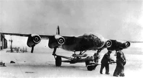 Arado 234-V6 | Aircraft art, Luftwaffe planes, Wwii aircraft