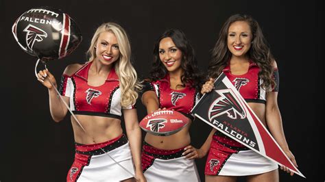 2019 Atlanta Falcons Cheerleader headshots