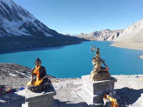 Tilicho lake, Nepal : r/hiking