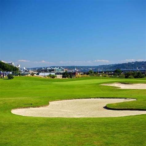 Interbay Family Golf Center in Seattle, Washington, USA | GolfPass