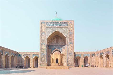 A Travel Guide To Bukhara, Uzbekistan - The Backpacksters