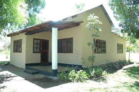 Beautiful cottage at Lake Malawi - Houses for Rent in Chintheche, Malawi