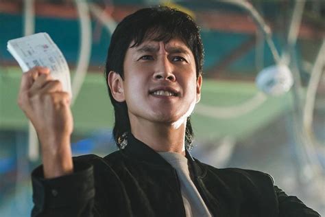 Lee Sun Gyun Is A Lucky Man Who Makes A Fortune In “Payback” | Soompi