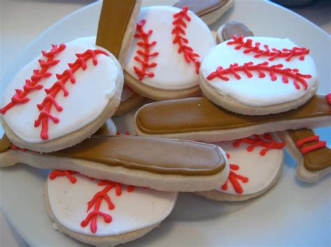 Designer Bakery: Vintage Baseball Party: Favors