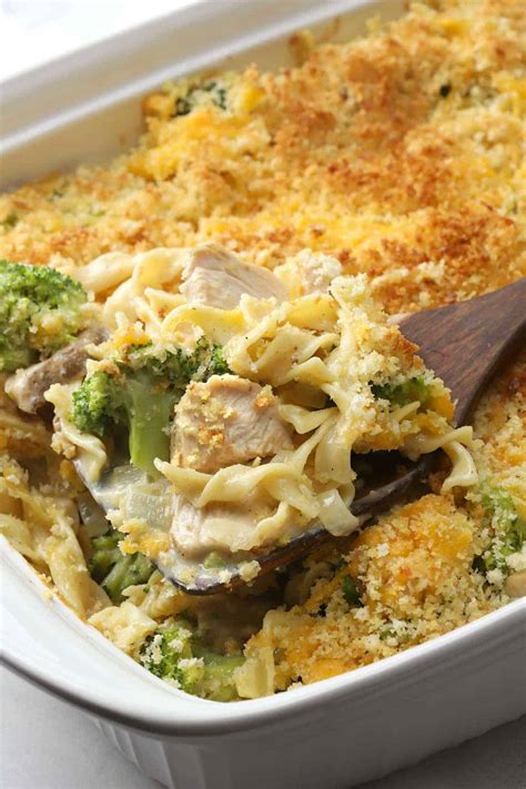 Turkey Broccoli Casserole - The Toasty Kitchen