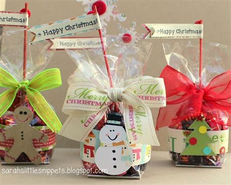 Christmas treat bags. (You could use an upside down candy cane for your ...