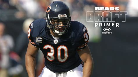 Chicago Bears saw Mike Brown as a smart, impact playmaker when they drafted him in 2000