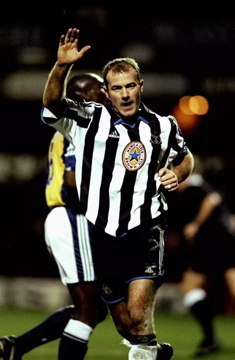 25 pictures which demonstrate the magnificence of the Alan Shearer goal ...