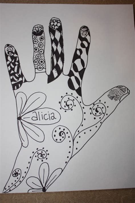 Art-A-Baloo Crew: Zentangle Hand Art