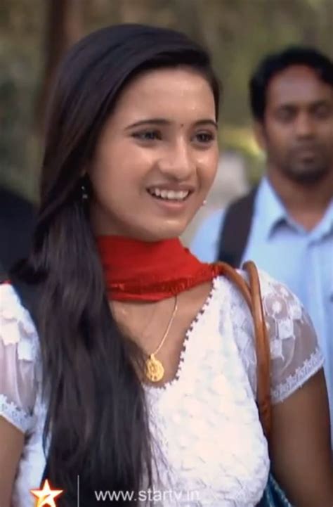 Techies Corner!!: Photos of Shivani Surve as Devyani on Star Pravah