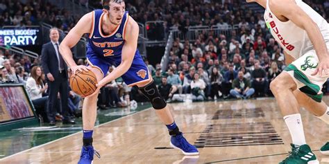 TKW Highlights: Luke Kornet Rains 3s Against the Bucks | The Knicks Wall