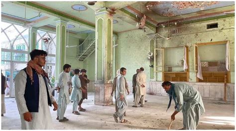 Afghanistan: At least 41 dead in Kandahar mosque blast, Taliban allege ...