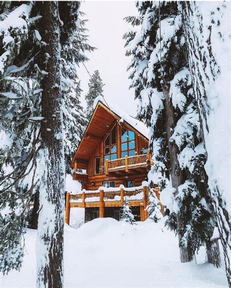 Beautiful Snowww 😍😍 Snowy Cabin, Forest Cabin, Cabin In The Woods, Winter Cabin, Cabins In The ...