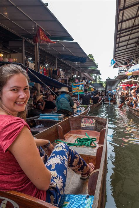 Visiting Damnoen Saduak, the most popular floating market in Bangkok ...