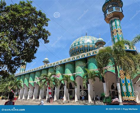 Sunan Drajat Mosque editorial stock image. Image of drajat - 230178169