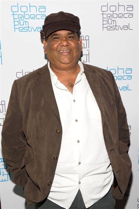 Satish Kaushik Weight, Age, Wife, Children, Family, Biography & More ...